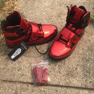 NWT Vlado Metallic Red Hightop Sneakers